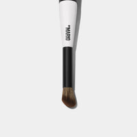 Bottom smaller part of the F1 Dual-Ended Contour and blush brush. 