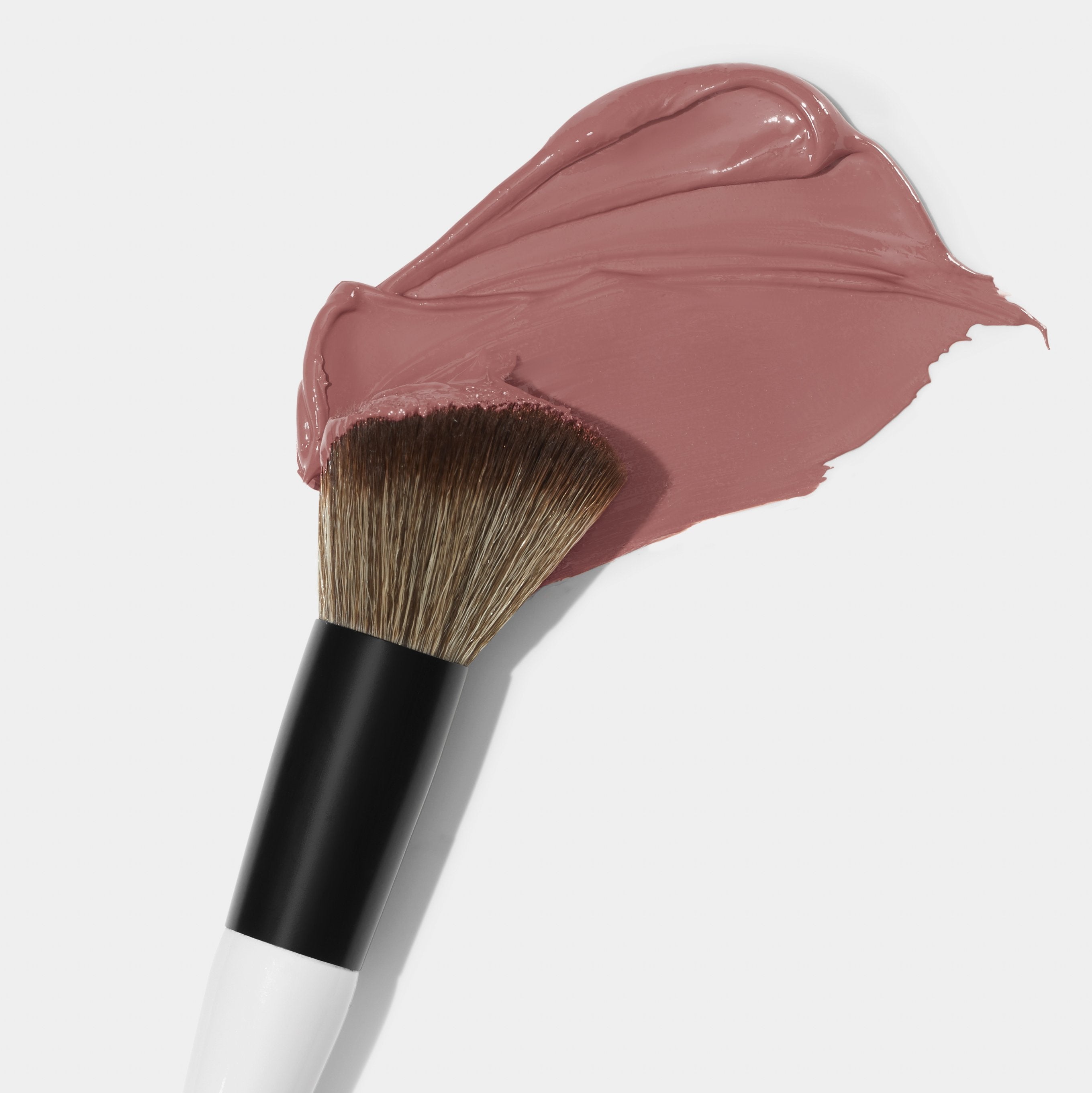 F1 Brush – MAKEUP BY MARIO